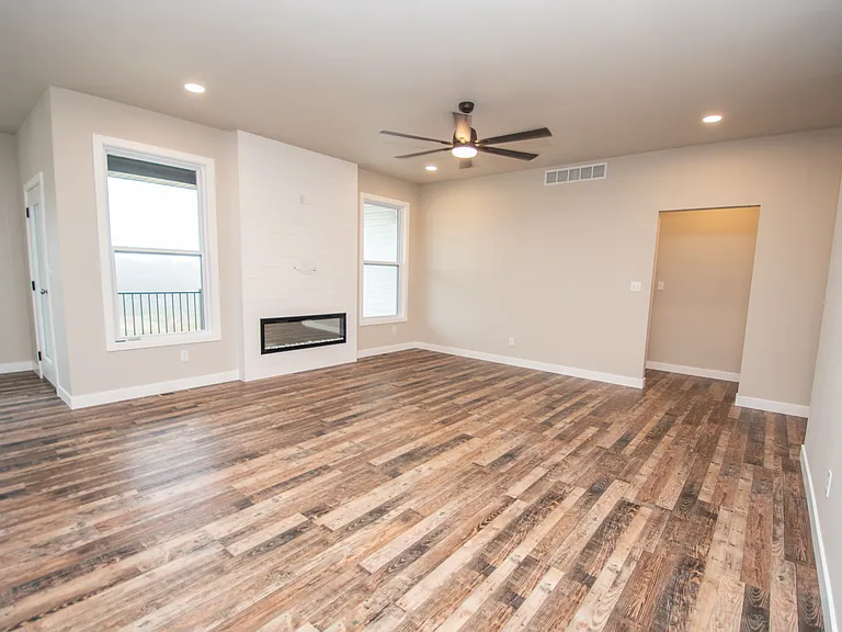 7010 Route M — Photo 8