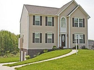 110 Williams Point, Evans City, PA 16033