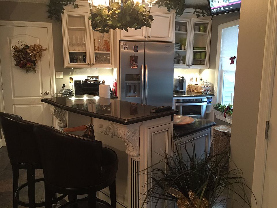 2nd image of 57 Seaview Ave