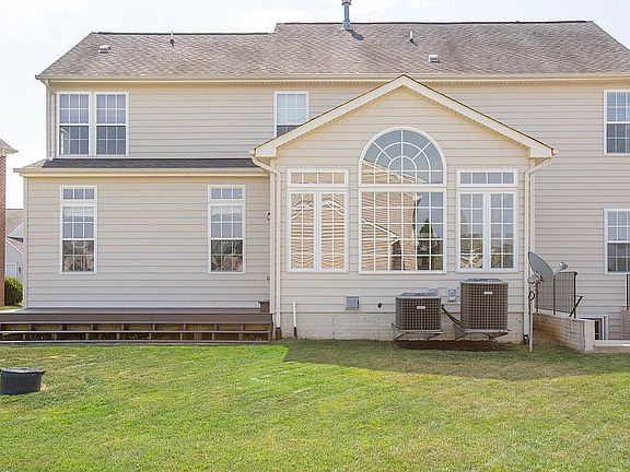 5th image of 11808 Fullers Ln