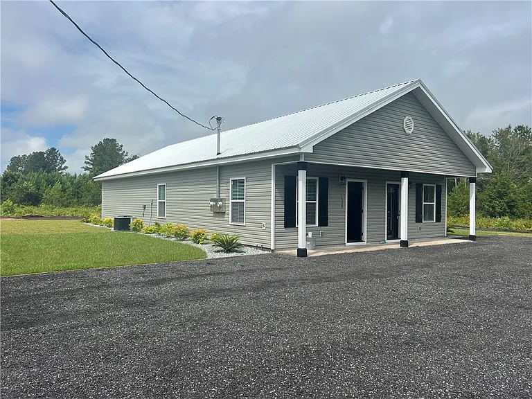 1518 Swamp Rd SE — Photo 4