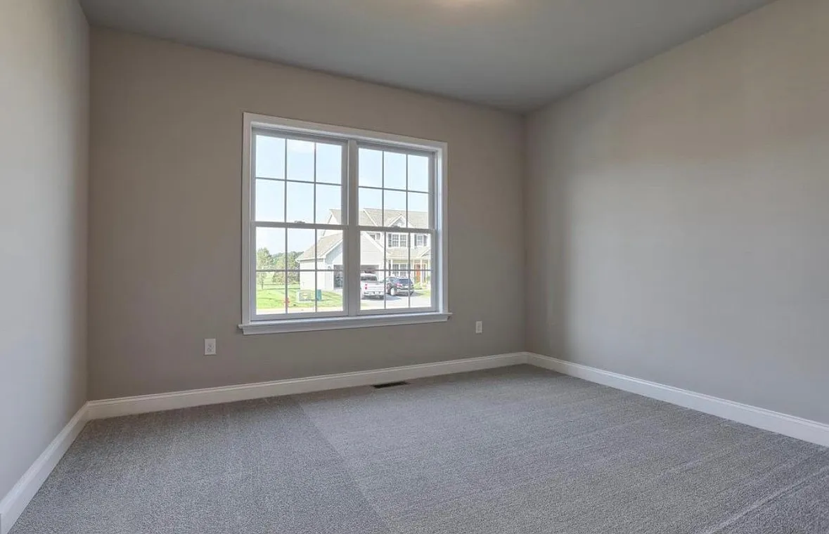 3 bed, 1500 sqft, $1,395 — Photo 2