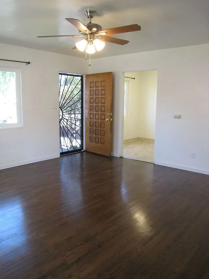 Building Photo - 4810 Parks Ave