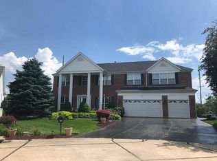 22 Wolverton Ct, Saint Charles, MO 63301