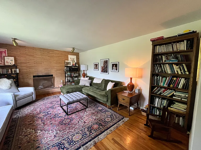 601 Cherokee Dr — Photo 6