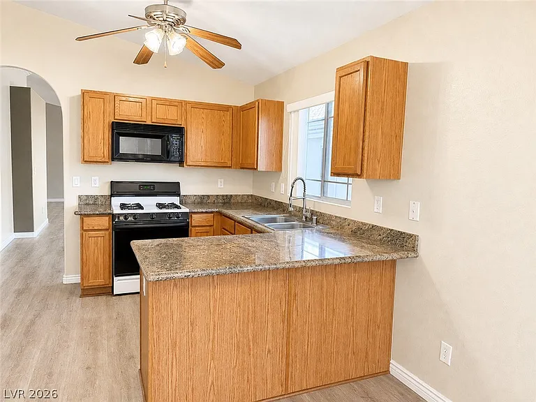 4608 Julesburg Dr — Photo 8
