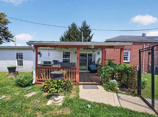 22 W Main St, Medora, IN 47260
