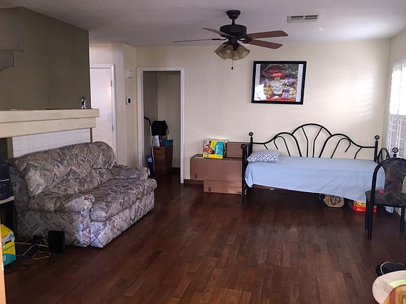 5th image of 6916 Wood Bark Dr