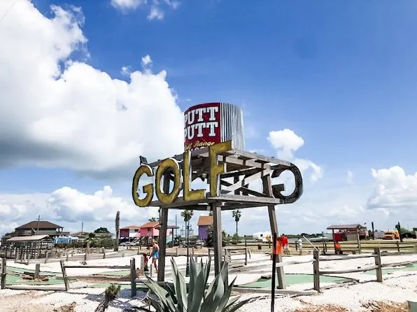 1987 Highway 87, Pt Bolivar, TX 77650