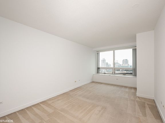 4th image of 512 N McClurg Ct APT 4212