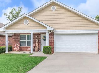 300 Berkley Ct #45196, Hopkinsville, KY 42240