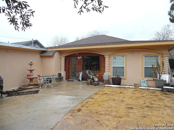 1st image of 216 W Cheryl Dr