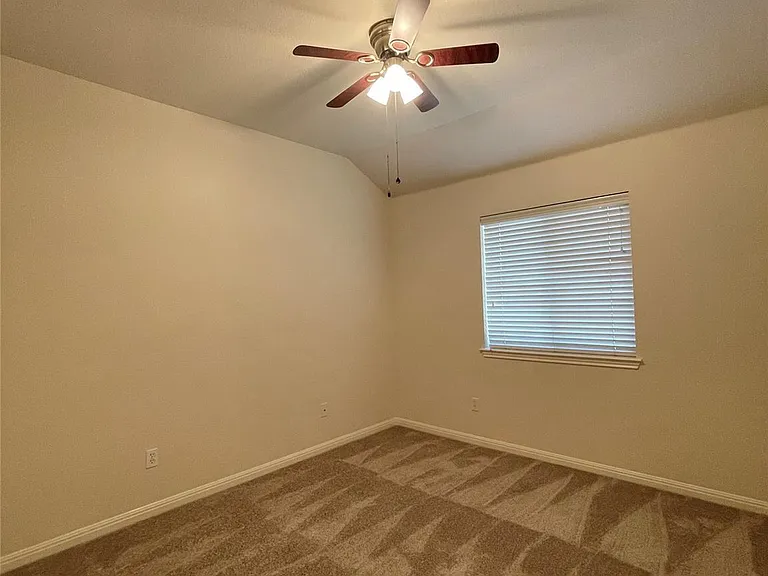 3110 Aquila Ct — Photo 17