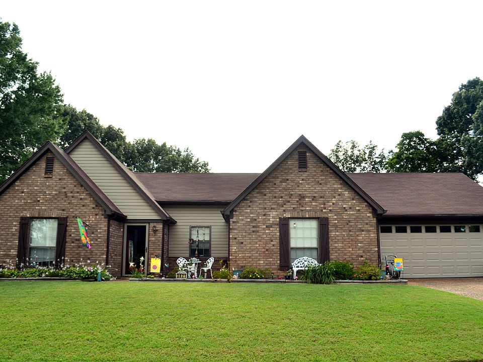 1st image of 3821 Earlynn Dr