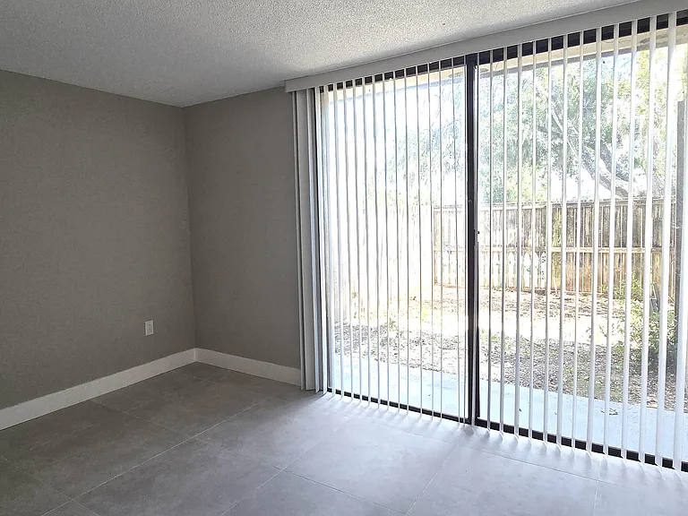 717 SW 75th St #108 — Photo 9