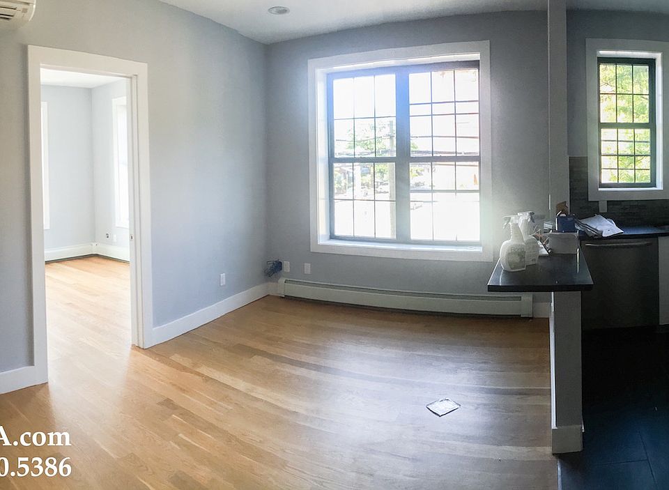 1st image of 2301 Steinway Street # Third Floor