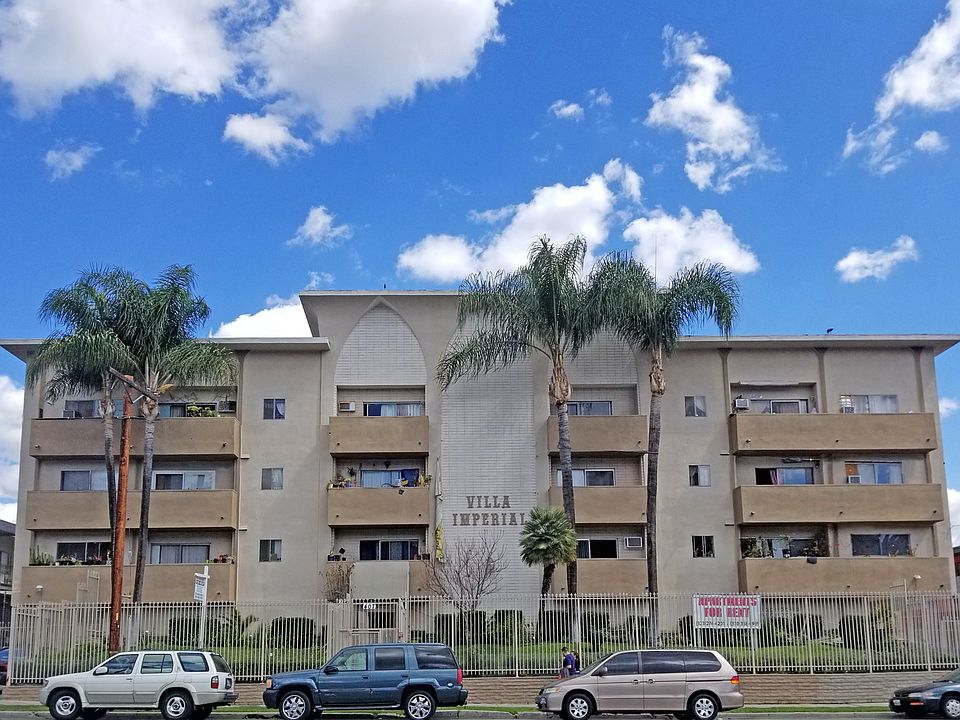 1st image of 407 N Avenue 50 APT 306