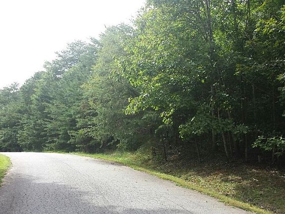 4th image of 5334 Millstone Dr
