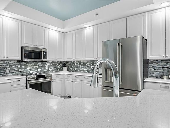 2nd image of 337 Vintage Bay DR #D-5