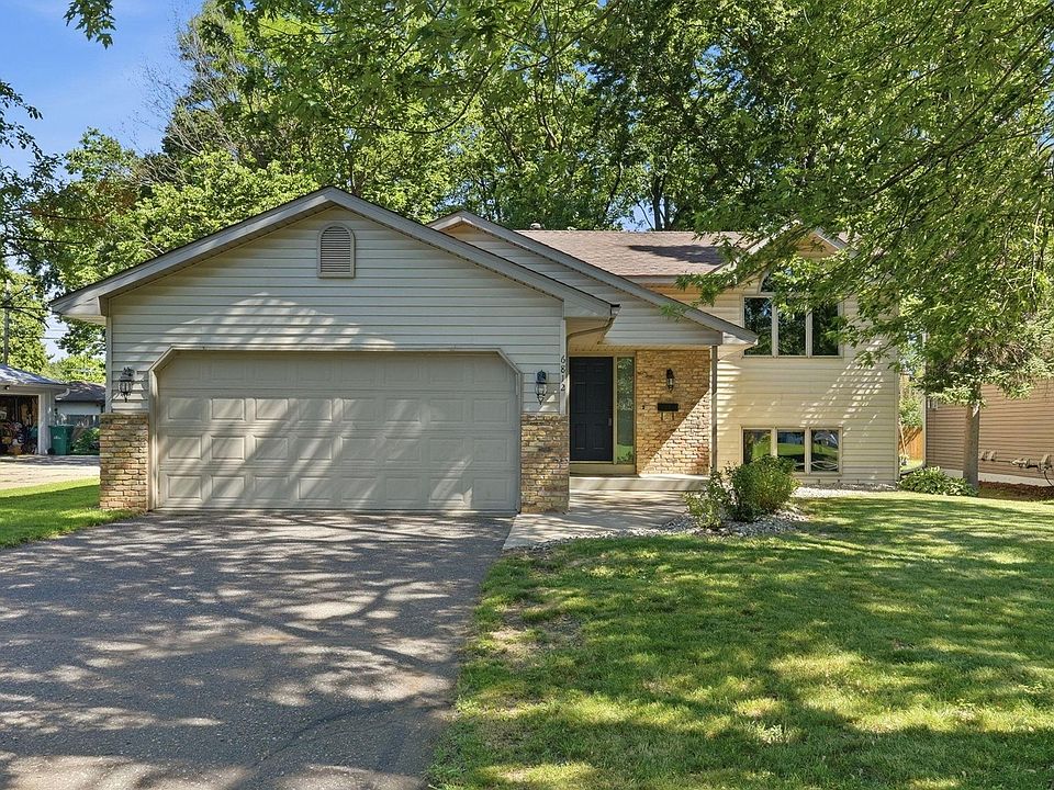 1st image of 6812 44th Ave N
