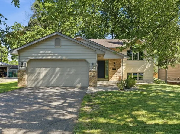 6812 44th Ave N, Crystal, MN 55428