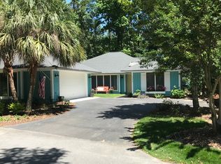723 N Reeve Rd, Saint Helena Island, SC 29920