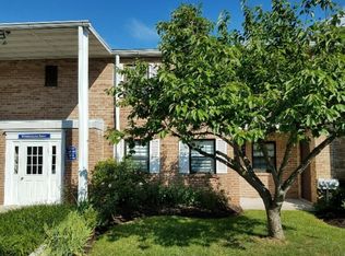 146 Woodstream Dr BUILDING 5, Eagleville, PA 19403