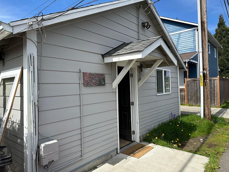 1st image of 2307 Lombard Ave #B