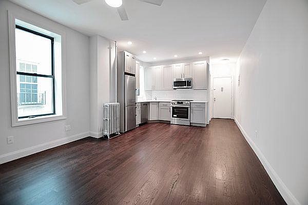 1st image of 383 Clinton St APT 3D