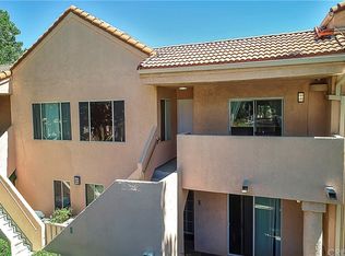 24464 Valle Del Oro UNIT 202, Santa Clarita, CA 91321