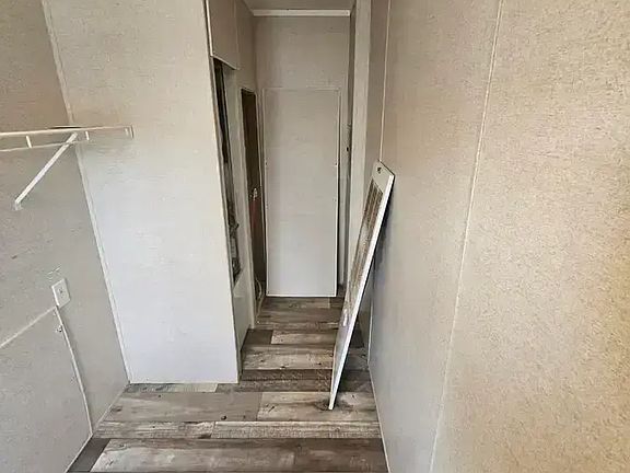 3rd image of 1432 Winona St #1432WN