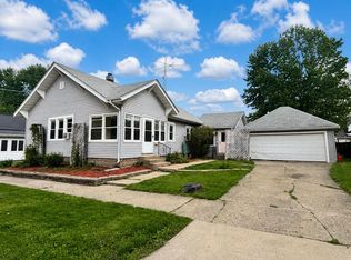 309 N Center St, Flora, IN 46929