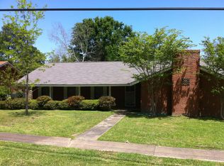 1515 Old Vicksburg Rd, Clinton, MS 39056