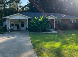 1362 Shiloh Rd, Seneca, SC 29678