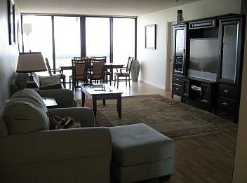 5th image of 2400 Presidential Way APT 1203