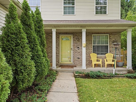 2nd image of 5305 Lindenwood Cir