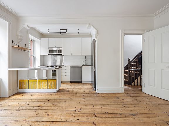 3rd image of 64 Clifton Pl #2