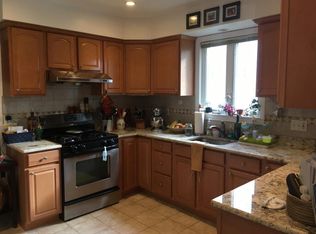26 Armory St #1, Quincy, MA 02169
