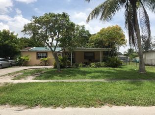 5286 Eadie Pl, West Palm Beach, FL 33407