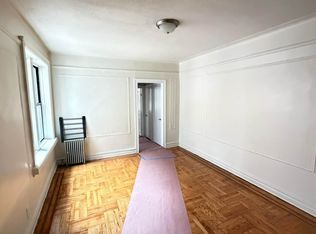 94-19 35th Ave #C1, Jackson Heights, NY 11372