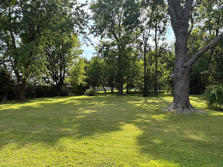 20936 S Valley West Dr — Photo 24