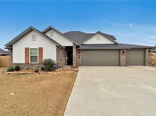 631 Brandon Michael St, Prairie Grove, AR 72753