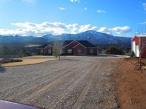 2nd image of 2658 S Old Highway 91