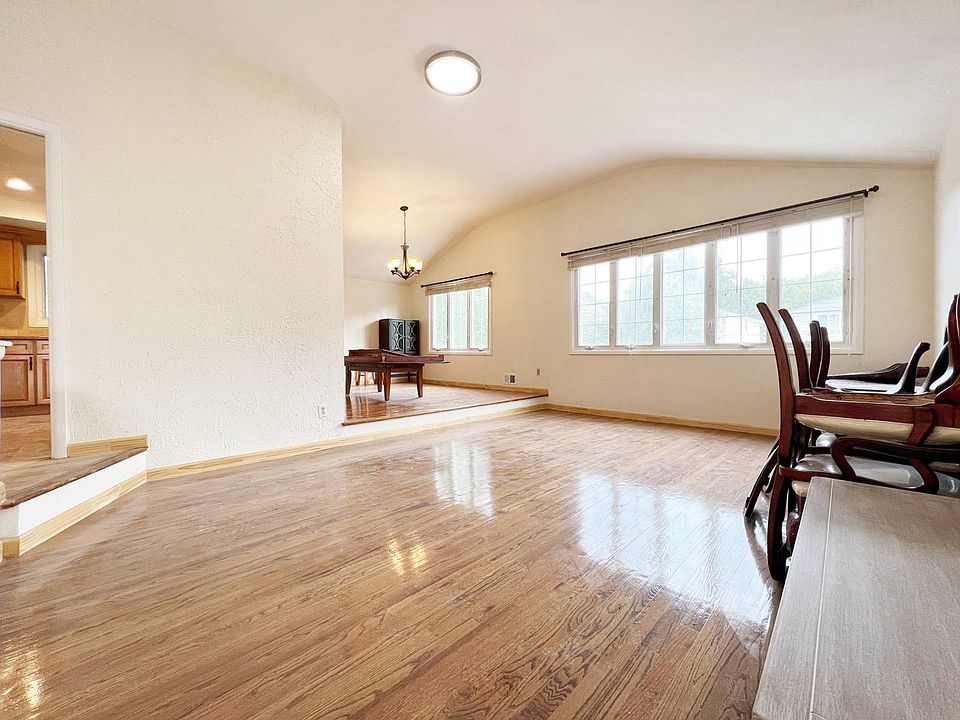 1st image of 11 Serrell Ave Floor 2