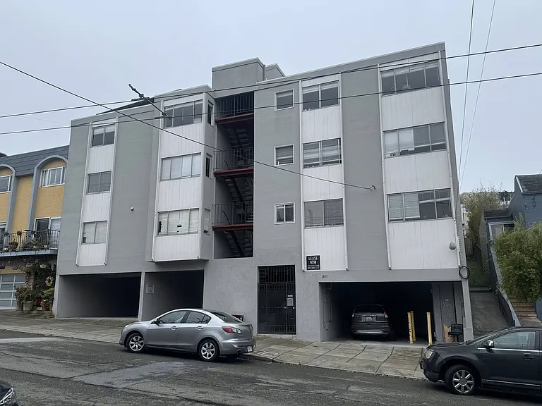 1855 10th Ave — Photo 5