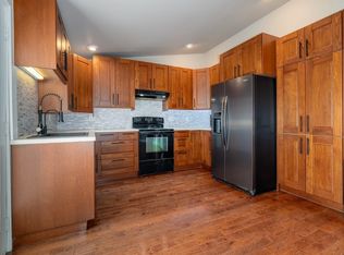 411 E North St, Dwight, IL 60420