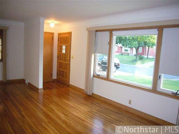 5th image of 6827 Blaisdell Avenue