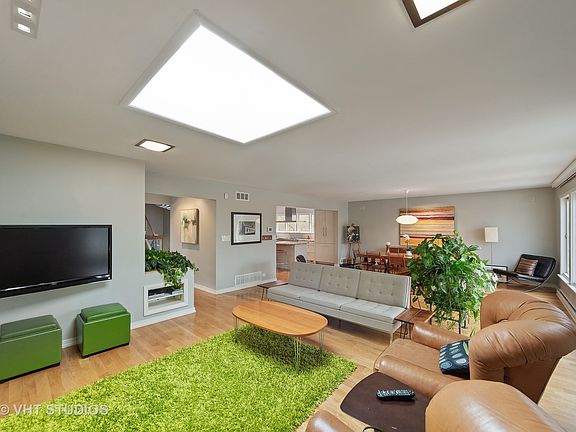 5th image of 1024 Fair Oaks Ave