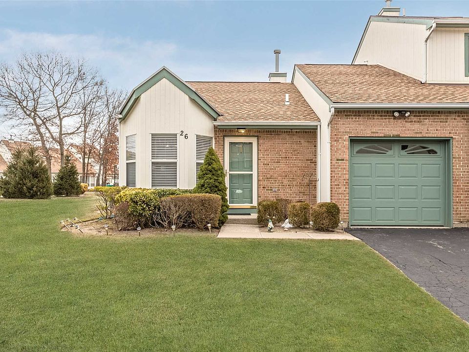 1st image of 26 Timber Ridge Dr #14