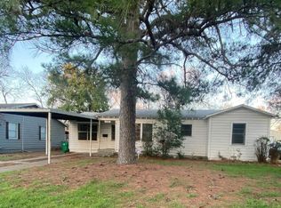 3216 Edith Ln, Haltom City, TX 76117